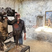 Franco Sebastiano Alessandria con l'opera "Libero Arbitrio"