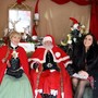 7 Minuti con Flavia Monteleone: ospiti della nuova puntata sono Babbo Natale &amp; Mamma Natale in Casa Claus ad Alba