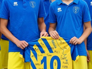 Saluzzo; cerimonia di commemorazione dell'Olimpic Calcio per Rasmane Ouedraogo