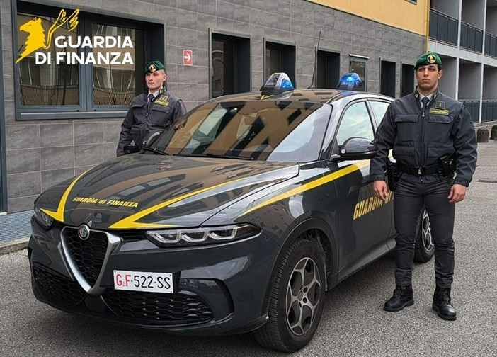 Donne anziane costrette a comprare elettrodomestici per migliaia di euro: vittime anche a Cuneo