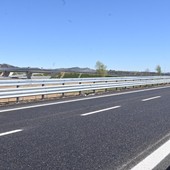 L'autostrada Asti-Cuneo (foto di Barbara Guazzone)