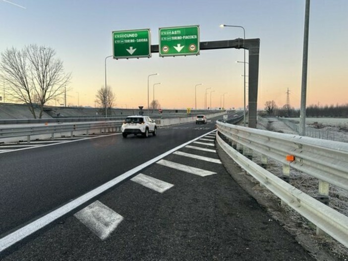 Cuneo-Asti: da oggi, lunedì 4 maggio, pedaggi completi per la A33
