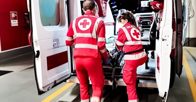 Scontro tra auto e moto sulla SP 564 a Beinette: un ferito in codice giallo Scontro tra auto e moto sulla SP 564 a Beinette: un ferito in codice giallo