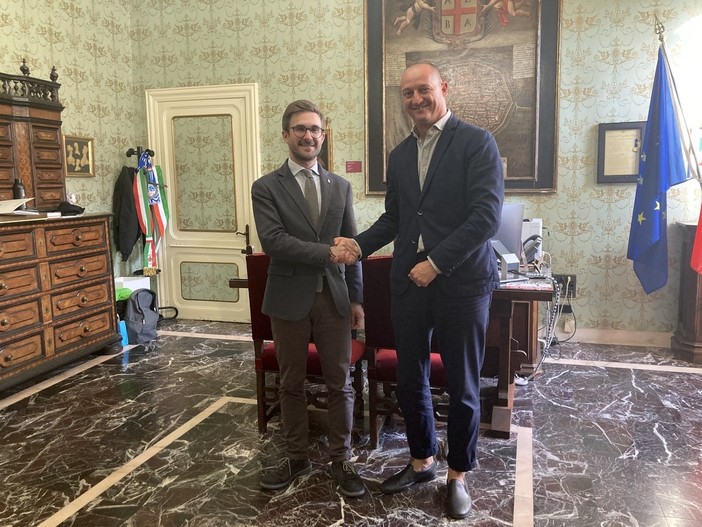Il sindaco Gatto col nuovo dirigente Fabio Curti