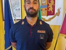 L'agente che ha ricevuto l'encomio dal ministro Piantedosi L'agente che ha ricevuto l'encomio dal ministro Piantedosi