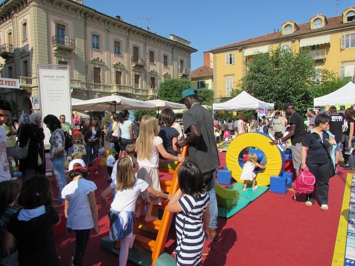 Alba celebra i 30 anni di “Macramè – Intrecci di Culture”