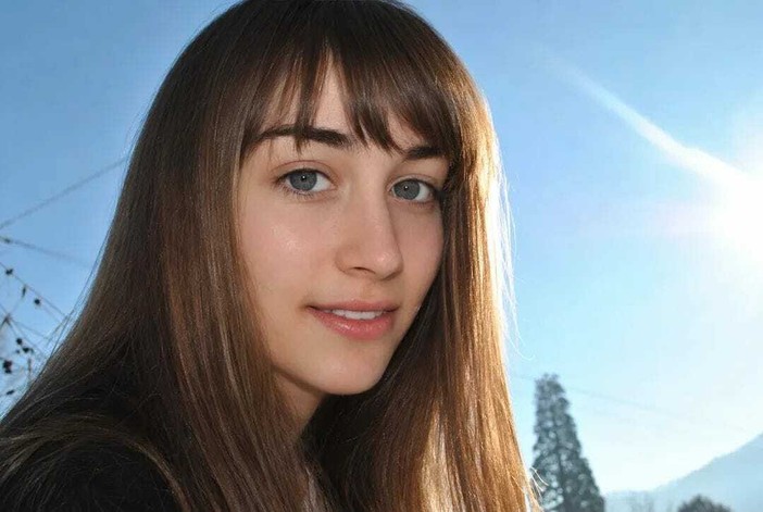 A Porte, nel Pinerolese, l'ultimo saluto ad Abigail Romagnolo, deceduta a Saluzzo in un incidente stradale A Porte, nel Pinerolese, l'ultimo saluto ad Abigail Romagnolo, deceduta a Saluzzo in un incidente stradale