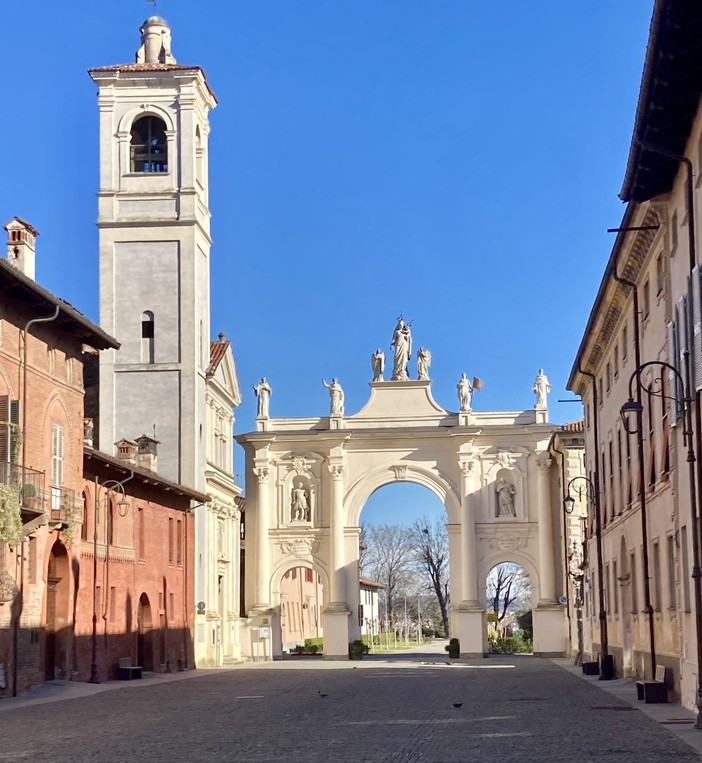 Arco Belvedere a Cherasco