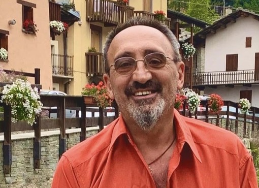 L'impresario Adriano Pasero, in un'immagine condivisa su Facebook