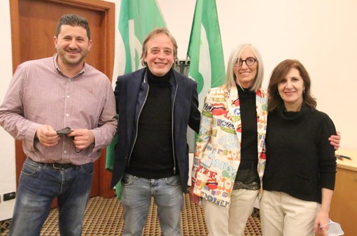 Al centro il direttore Igor Varrone, con ai lati i vice Silvio Chionetti, Daniela Destefanis e Filomena Sammarco