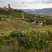 Barbaresco, grande successo per l'evento "Universi paralleli"