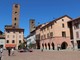 Marciapiedi ad Alba, riparte il diserbo meccanico dopo i ritardi: la pulizia entra nel piano dell'igiene urbana Marciapiedi ad Alba, riparte il diserbo meccanico dopo i ritardi: la pulizia entra nel piano dell'igiene urbana