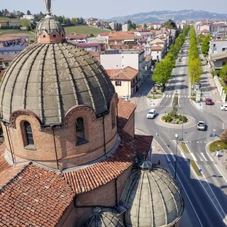 Una veduta del santuario di Nostra Signora della Moretta ad Alba