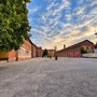 Il cortile della scuola "Montalcini"
