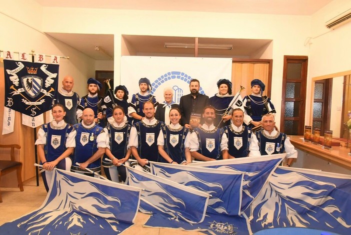 Da Alba a Cipro: il Borgo San Lorenzo porta bandiere e chiarine al Medieval Festival di Ayia Napa