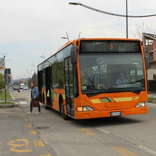 Alba: autobus straordinari per i cimiteri di via Ognissanti e Mussotto
