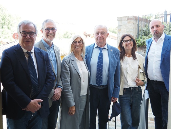Le autorità all'inaugurazione del nuovo WiLa