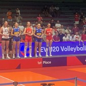 Maria Teresa Bosso premiata a Sofia come miglior attaccante Maria Teresa Bosso premiata a Sofia come miglior attaccante