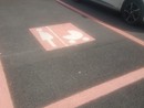 Bra e la grande utilità dei parcheggi rosa riservati ai neo-genitori