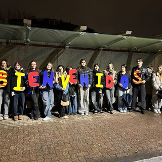 Studenti spagnoli in Erasmus all’Artistico Gallizio di Alba Studenti spagnoli in Erasmus all’Artistico Gallizio di Alba