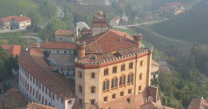 Una veduta dall'alto di Barolo
