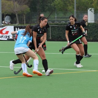 HOCKEY F / La Lorenzoni Bra pareggia in casa con le romane del Butterfly nel Campionato Elite HOCKEY F / La Lorenzoni Bra pareggia in casa con le romane del Butterfly nel Campionato Elite