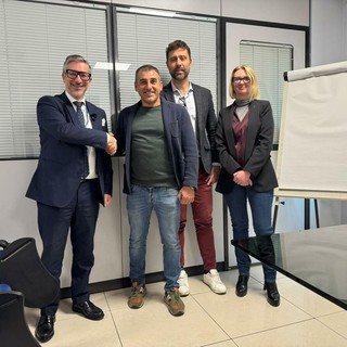 Nella foto: da sinistra Alessio Serra, Giuseppe Bernocco, Gabriele Bracco e Franca Bosio Nella foto: da sinistra Alessio Serra, Giuseppe Bernocco, Gabriele Bracco e Franca Bosio
