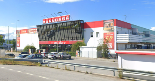Il punto vendita cebano dei magazzini Grancasa