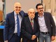 Enrico Beruschi tra il maestro Luigi Giachino e il sindaco di Cortemilia Marco Zunino Enrico Beruschi tra il maestro Luigi Giachino e il sindaco di Cortemilia Marco Zunino