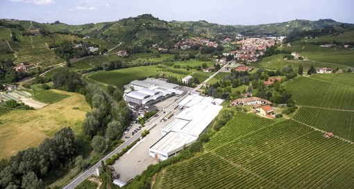 Lo stabilimento Capetta di corso Piave a Santo Stefano Belbo (dal sito web aziendale)