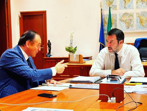 Il governatore Cirio a colloquio con Matteo Salvini, appena insediato alla guida del Ministero delle Infrastrutture