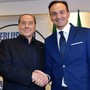 Alberto Cirio alla prima candidatura a presidente della Regione, nel 2019, con Silvio Berlusconi Alberto Cirio alla prima candidatura a presidente della Regione, nel 2019, con Silvio Berlusconi