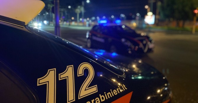 Rapina una giovane con un taglierino: individuato e fermato dai Carabinieri di Bra