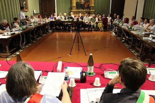 Un momento della seduta consigliare di ieri