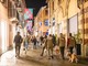 Alba celebra il “Capodanno del Tartufo”: cercatori in sfilata, presentazione a teatro e brindisi delle eccellenze in piazza