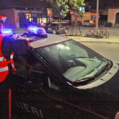 Carabinieri alla stazione di Alba (archivio) Carabinieri alla stazione di Alba (archivio)