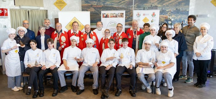 "La Tradizione in Tavola": Formont Valsusa e De Filippi di Varese vincono la nona edizione del concorso culinario albese [FOTO]
