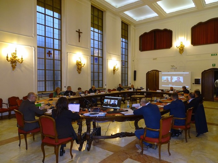 Violenza sulle donne, ampio confronto in Consiglio provinciale sull’ordine del giorno