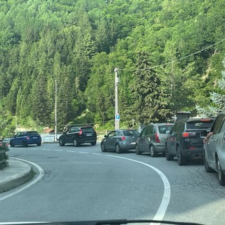 Traffico in tilt sulla statale 28 del Colle di Nava: code da Ormea a Nucetto