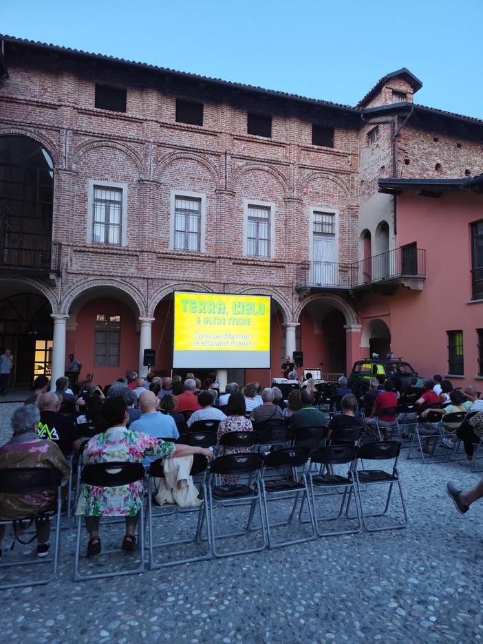 Cherasco, due serate di cinema all’aperto con i docufilm di Remo Schellino Cherasco, due serate di cinema all’aperto con i docufilm di Remo Schellino