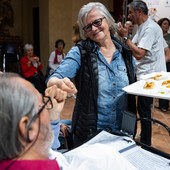 Un tè, un incontro, un'attenzione: ad Alba nasce il Circolo della Cura Un tè, un incontro, un'attenzione: ad Alba nasce il Circolo della Cura