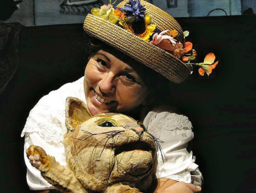 A Piobesi d'Alba la compagnia Habanera Teatro presenta "Codamozza il gatto"