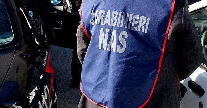 Falsa Salsiccia di Bra servita in ristoranti e pizzerie: quattordici indagati dopo le verifiche dei Nas