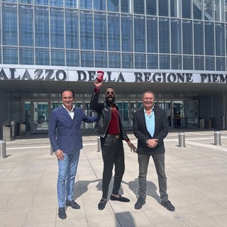 Il presidente Cirio e l’assessore Bongioanni hanno accolto al Grattacielo Piemonte la superstar del wrestling Montez Ford