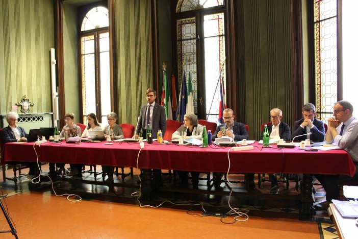 Accesso al nuovo asilo e strada Gamba di Bosco ad Alba: il Comune conferma il collegamento da corso Europa Accesso al nuovo asilo e strada Gamba di Bosco ad Alba: il Comune conferma il collegamento da corso Europa