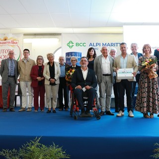 Carrù, Confartigianato premia le imprese iscritte da più anni [VIDEO]
