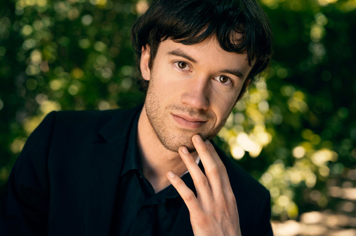 Il pianista francese Mathis Cathignol Il pianista francese Mathis Cathignol