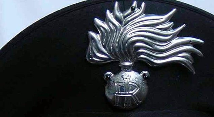 Dal Cuneese a Pescara, carabiniere sventa una tragedia: libero dal servizio, ferma un’aggressione a coltellate
