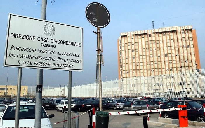 Il carcere Lorusso Cutugno di Torino Il carcere Lorusso Cutugno di Torino