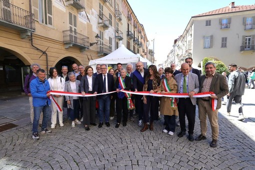 Il presidente Robaldo all’inaugurazione del Cuneo Montagna Festival Il presidente Robaldo all’inaugurazione del Cuneo Montagna Festival